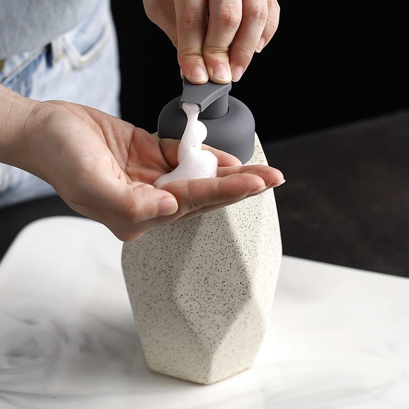Bathroom Ceramic Mousse Dispen - Soap Making Foam 评论和价格